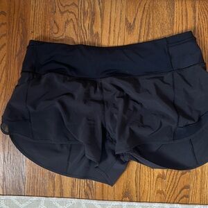 Hotty hot with sheer detail at leg